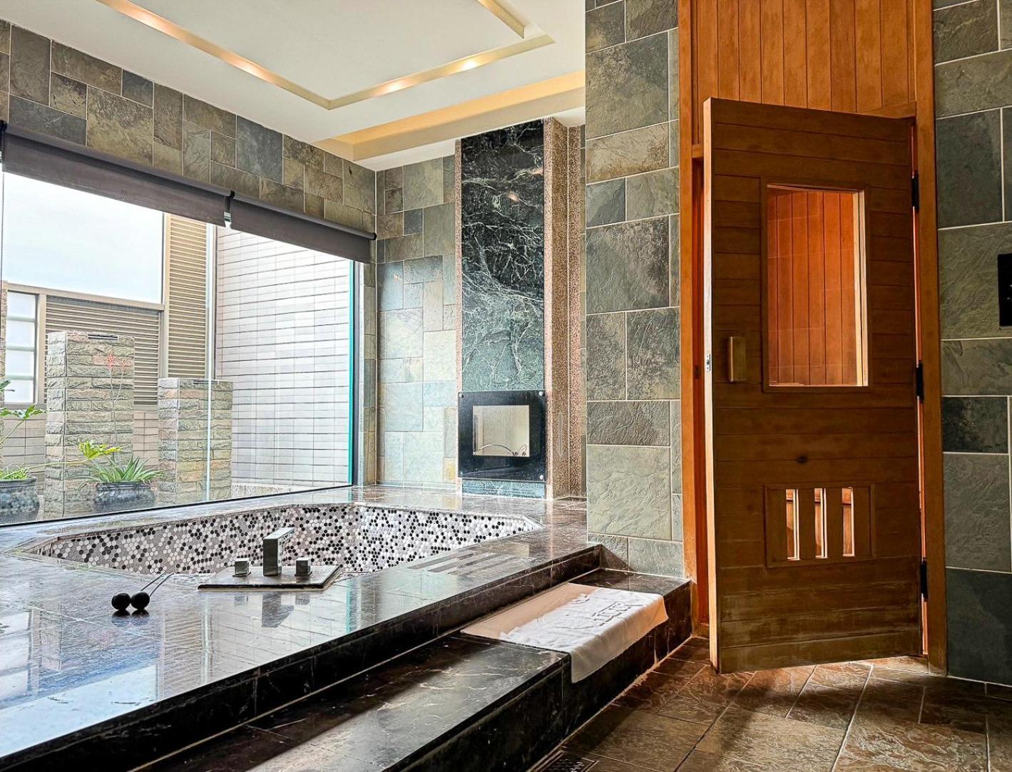 All-Ur Boutique Motel -Chia Yi Branch Τσιάγι Εξωτερικό φωτογραφία