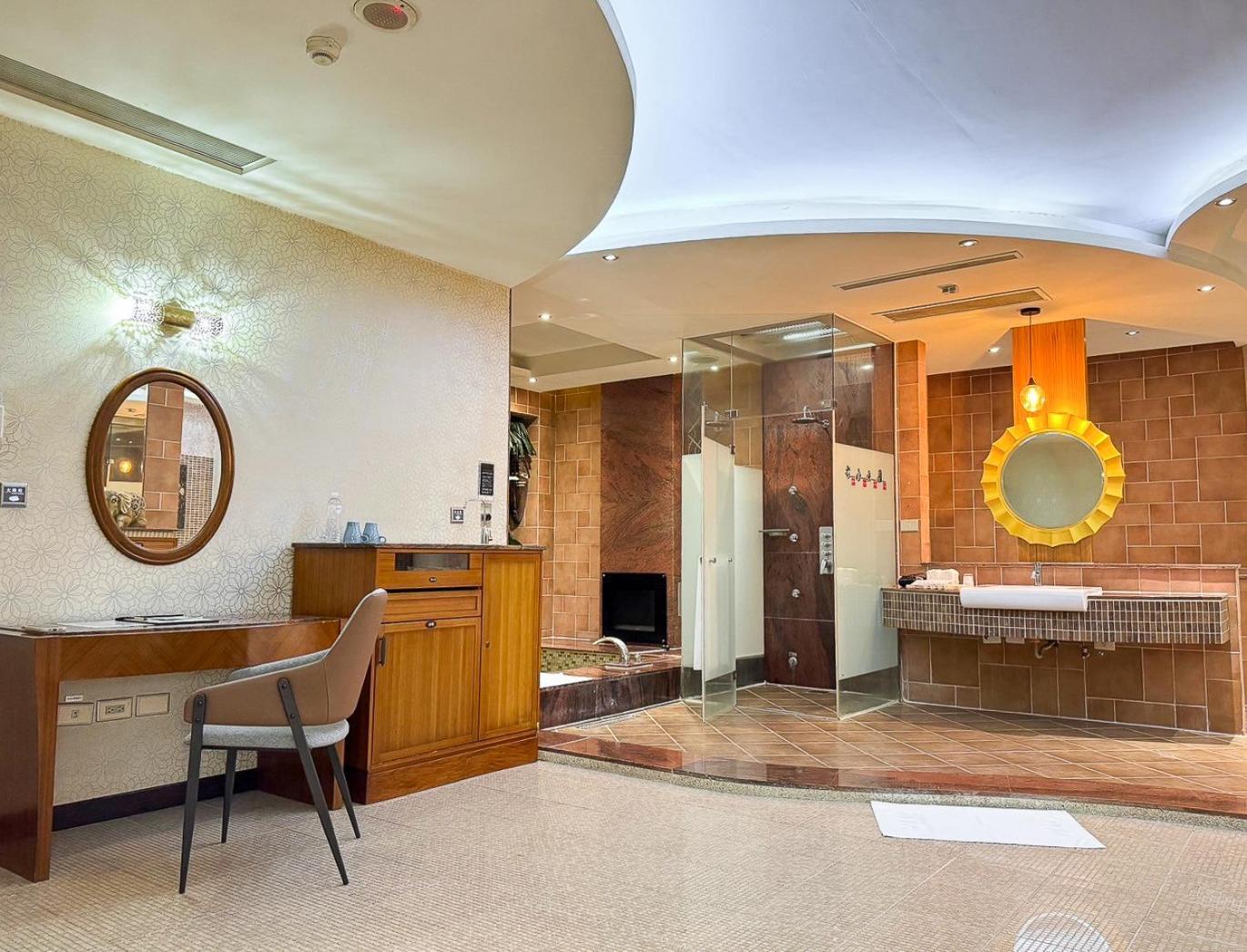 All-Ur Boutique Motel -Chia Yi Branch Τσιάγι Εξωτερικό φωτογραφία