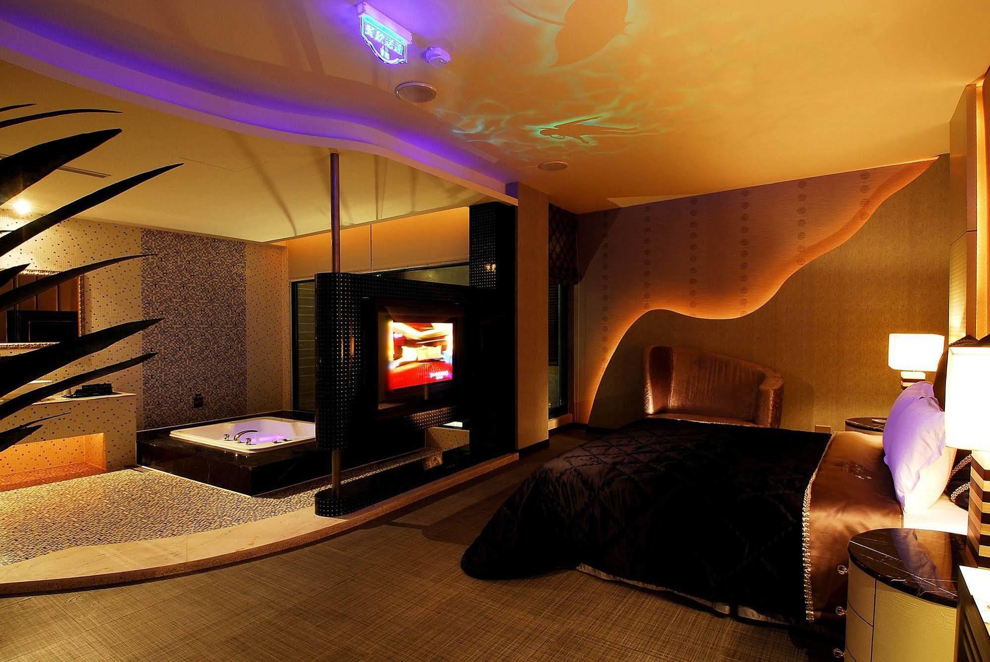 All-Ur Boutique Motel -Chia Yi Branch Τσιάγι Εξωτερικό φωτογραφία